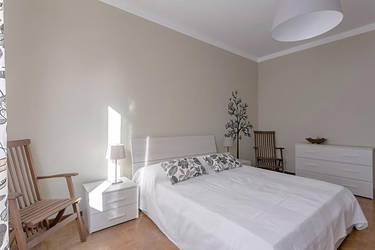 Natural Chic - Close To City Center And Beach - Parking 데센자노델가르다 외부 사진